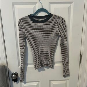 American Eagle Outfitters Black and White Ribbed Long Sleeve Tee
